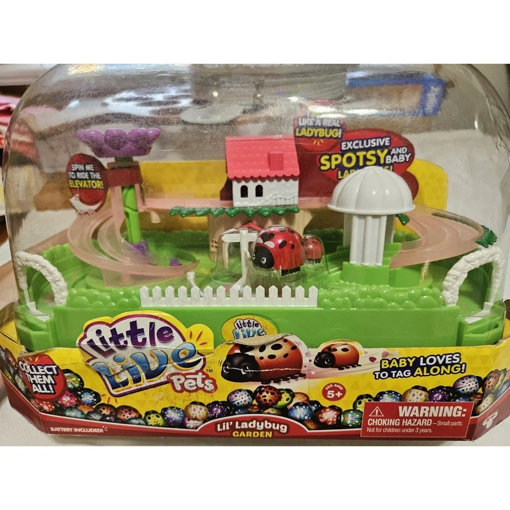 Little Live Pets Lil' Ladybug Garden Playset Exclusive Spotsy & Baby   NEW READ